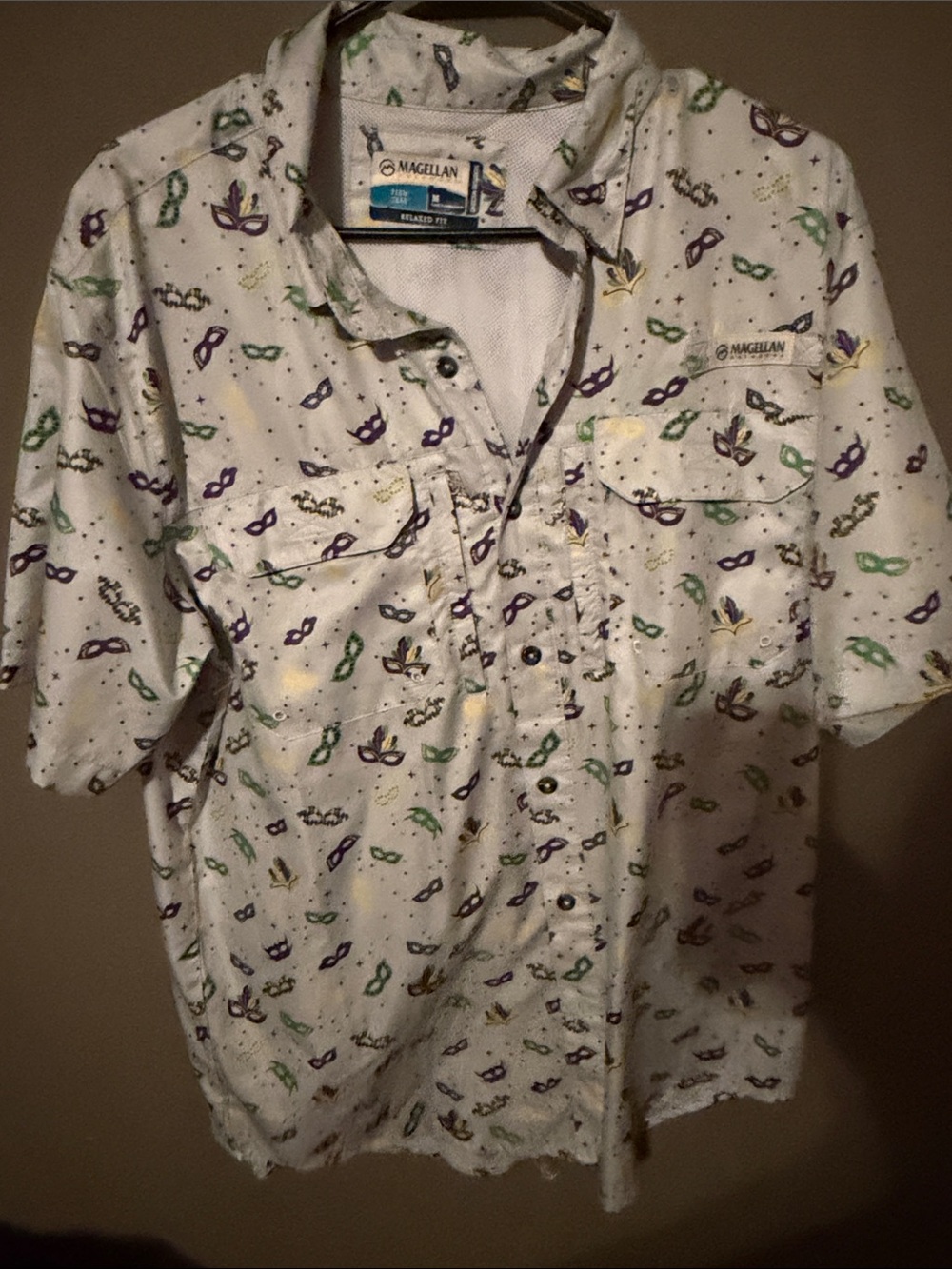 Magellan Outdoors White Short-Sleeve Button Shirt - Mardi Gras Print meduim